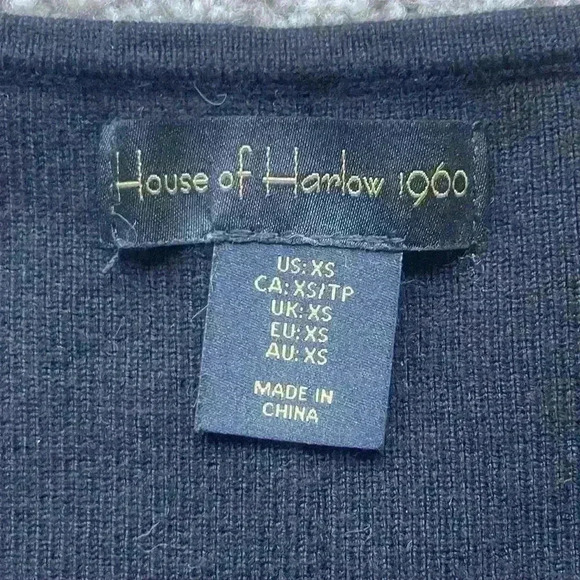 Black Long Sleeve House of Harlow 1960 Crop Top - Picture 5 of 9